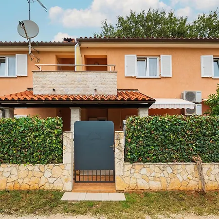 Rupice Croatia * Pula